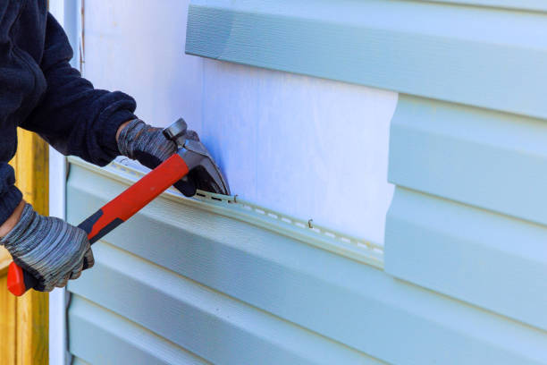 Reliable Emergency Siding Repair contractor in Olney, IL by Creative Siding